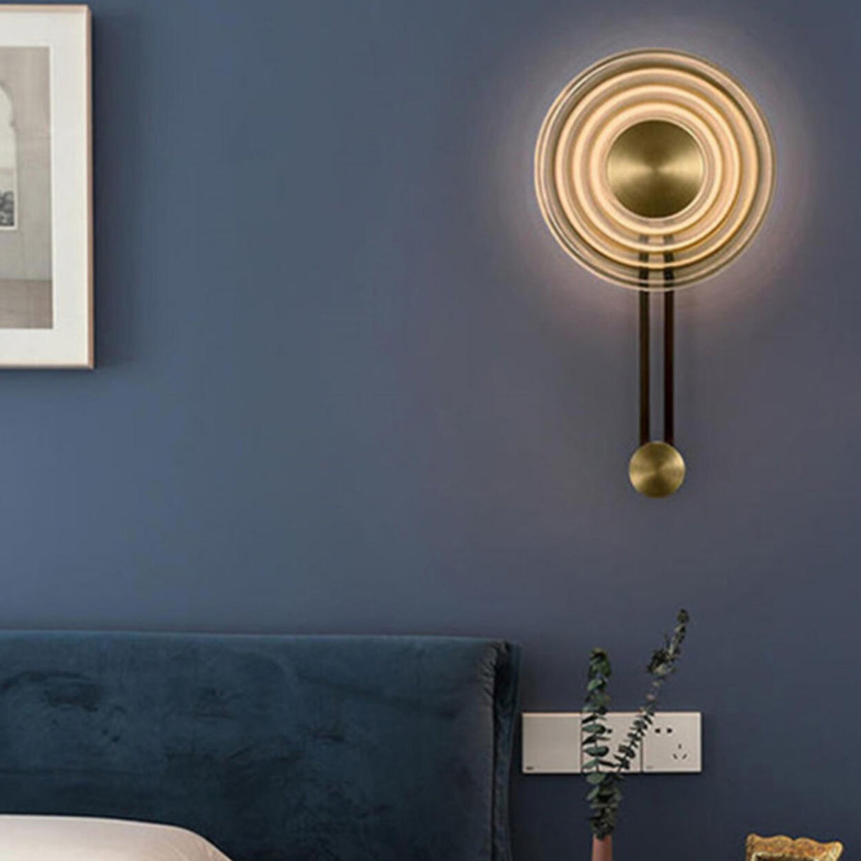 Modern Tiered Ring Design Gold Bedside Wall Sconce Image - 2