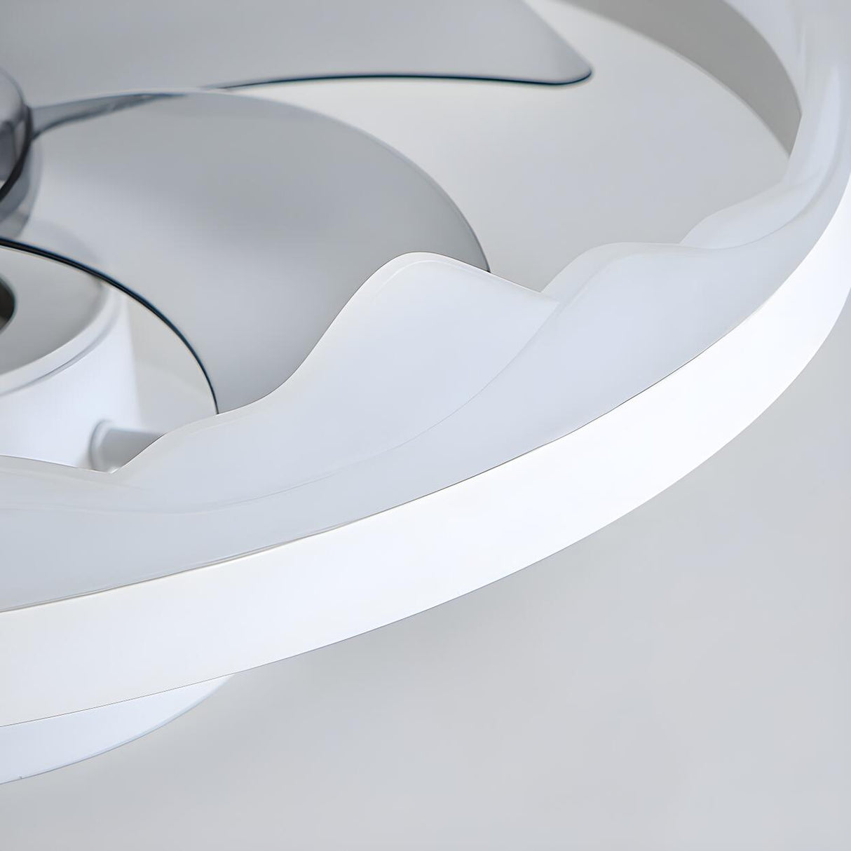 Modern White Circle 5-Blade Ceiling Fan Light Image - 12