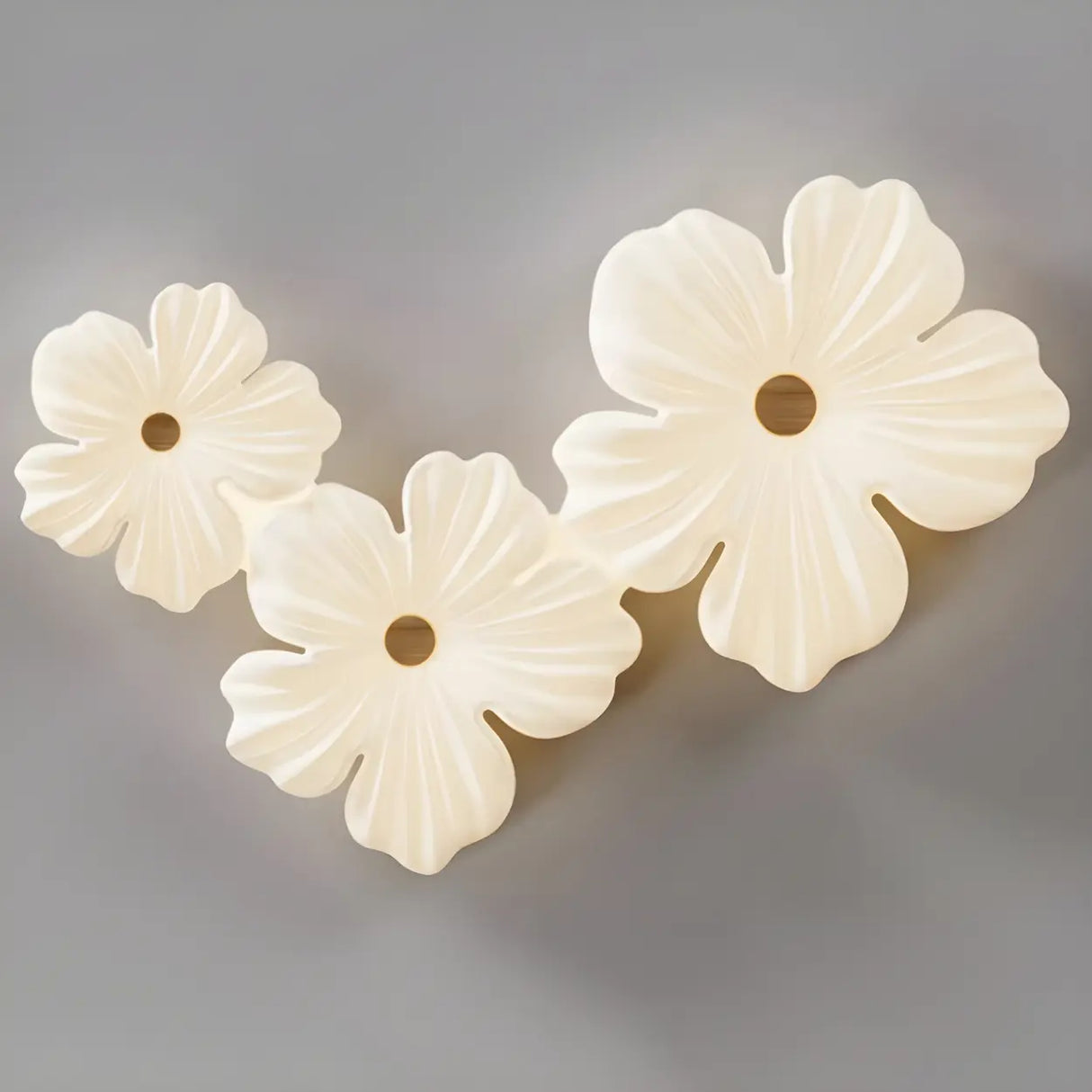 Modern White Floral Flush Mount Ceiling Light 3-Light Image - 6