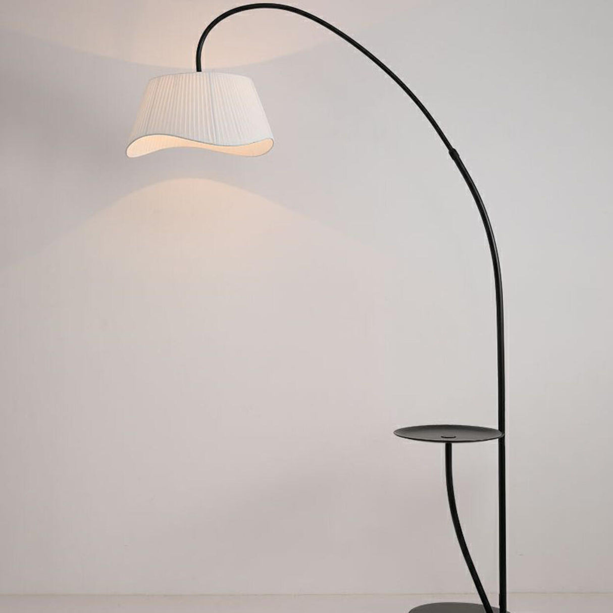 Modern White Pleated Arched Black Metal Floor Lamp Image - 10