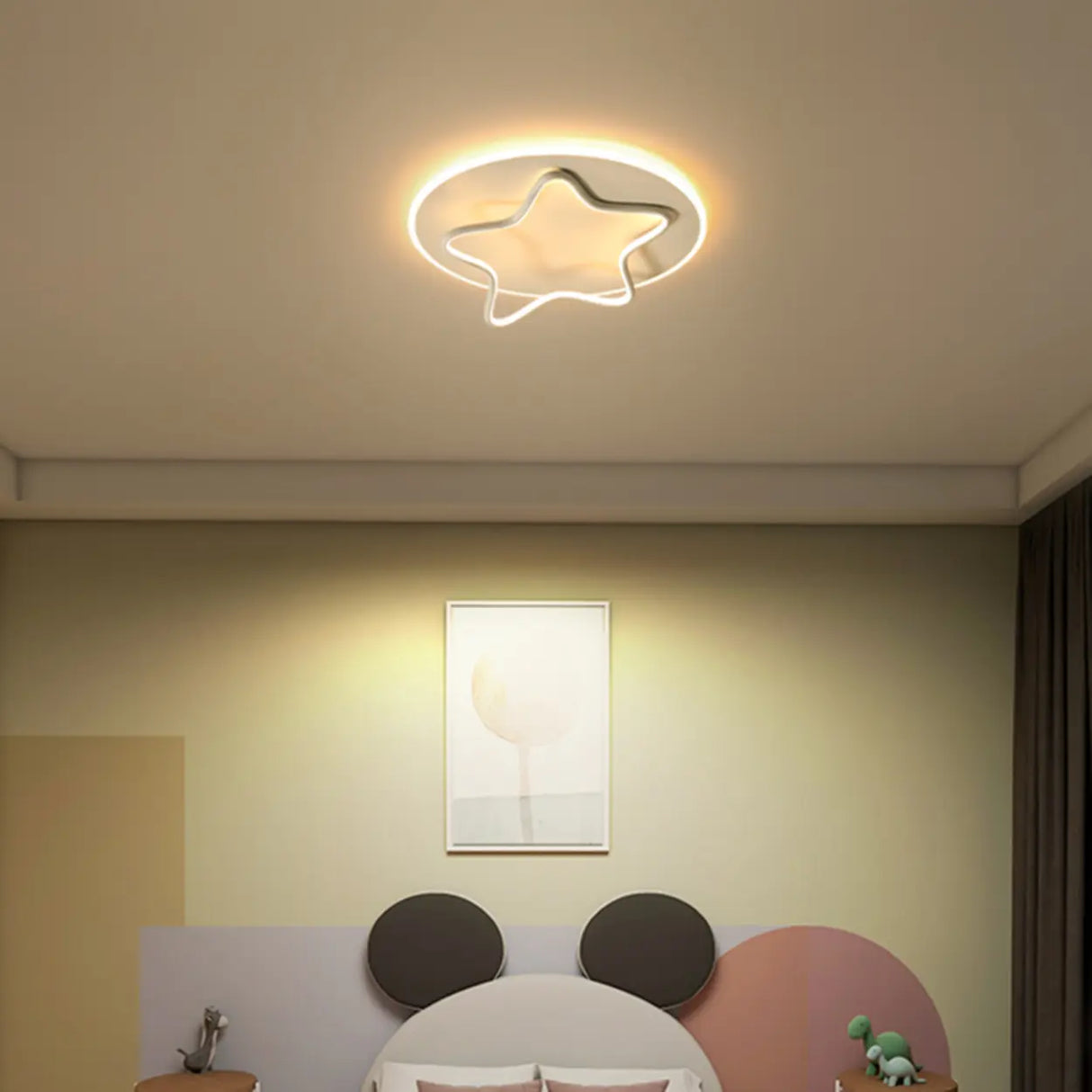 Modish Round Star-Shaped Flush Mount Ceiling Light Image - 3