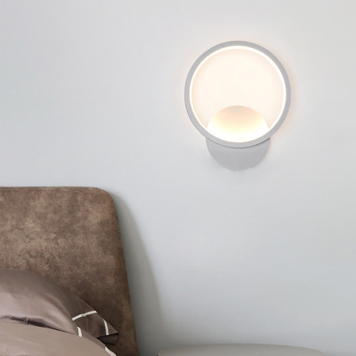 Modish White Round Metal Bedside Wall Sconce Light Image - 19