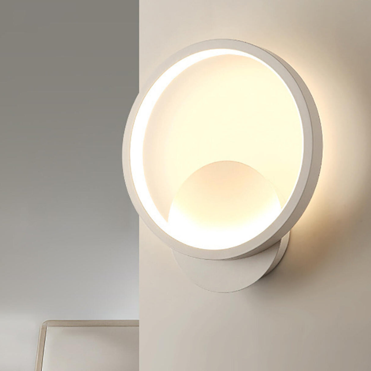 Modish White Round Metal Bedside Wall Sconce Light Image - 4