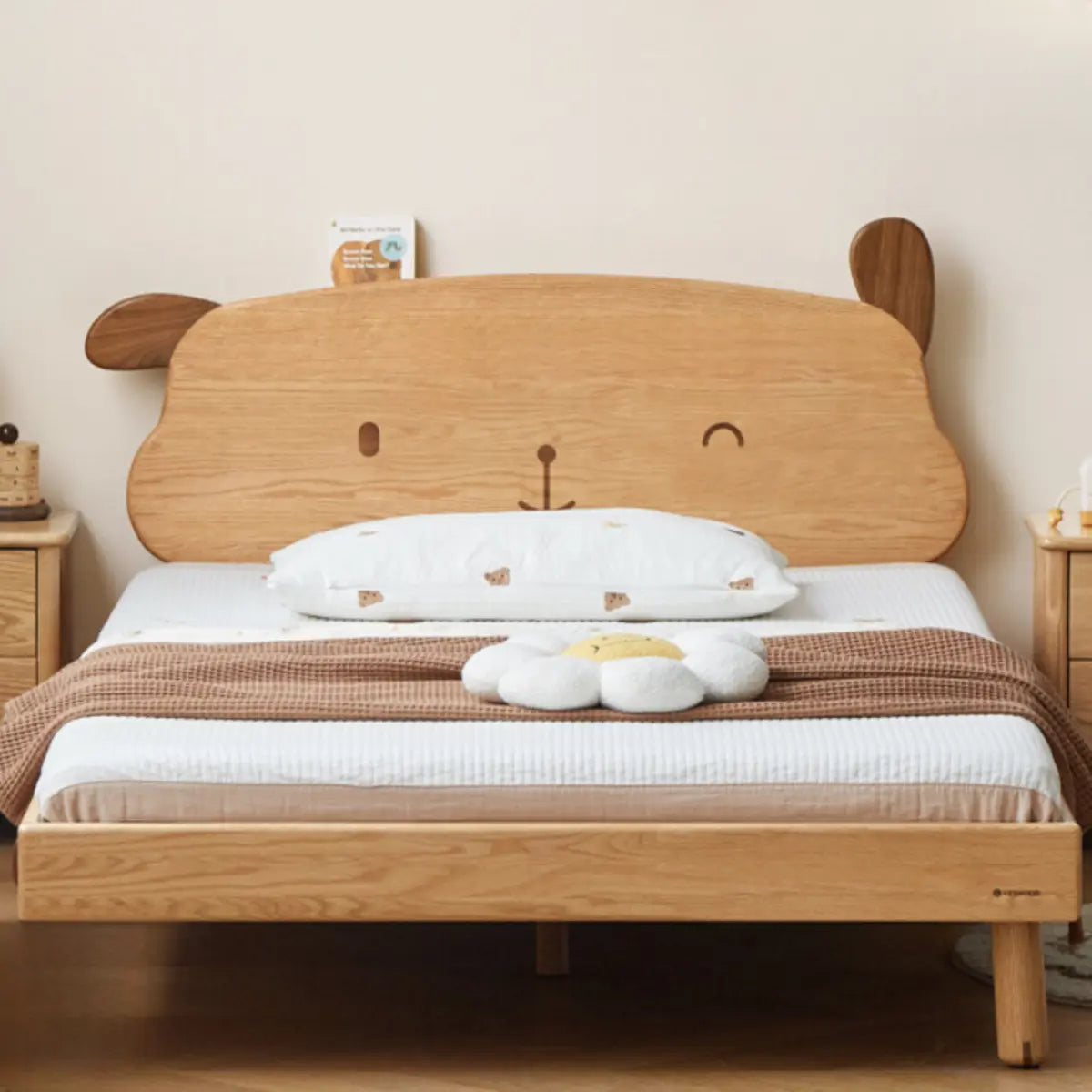 Natural Finish Puppy-Shape Wood Low Clearance Kids Bed Image - 1