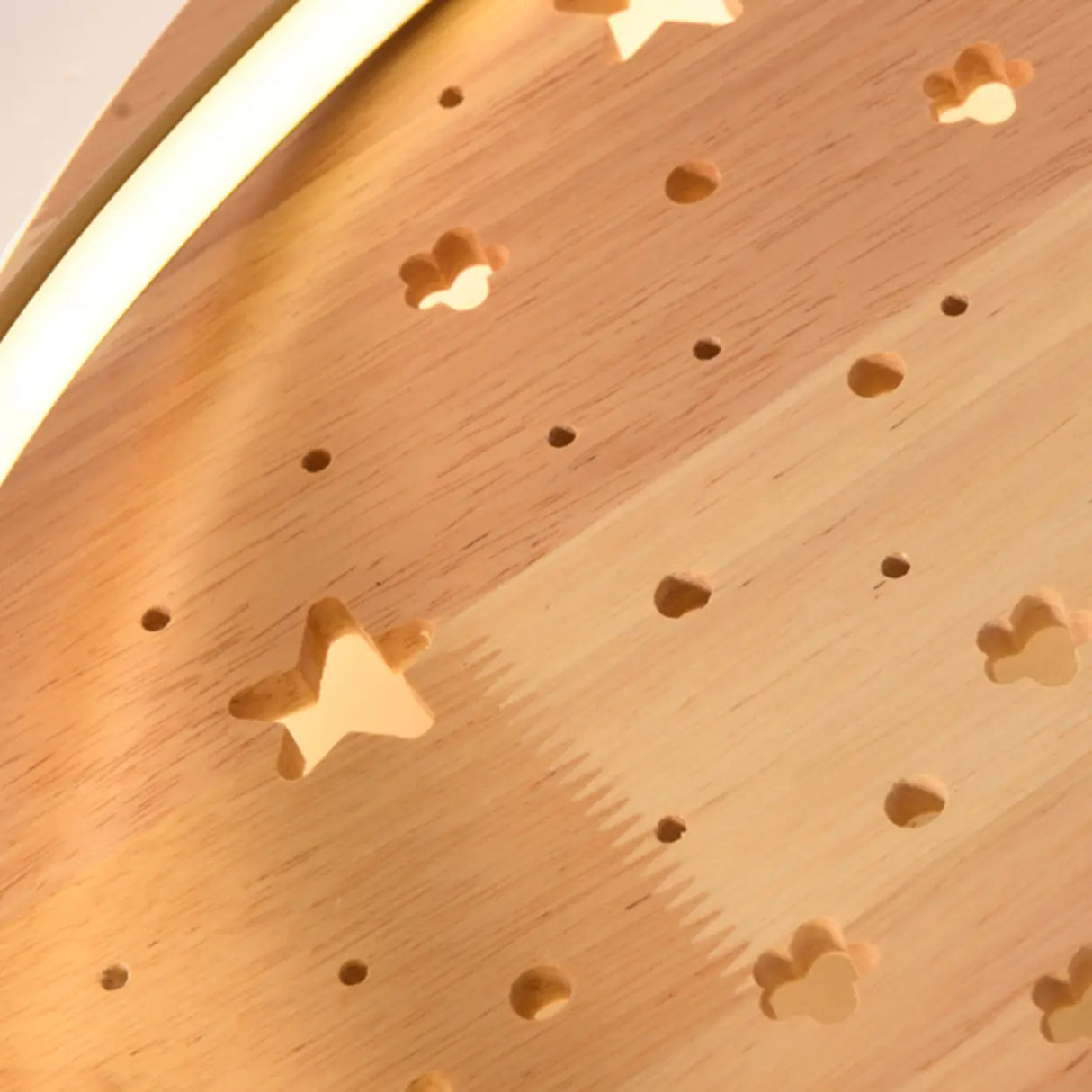 Natural Triangle Ring Wood Round LED Flush Mount Light Image - 12