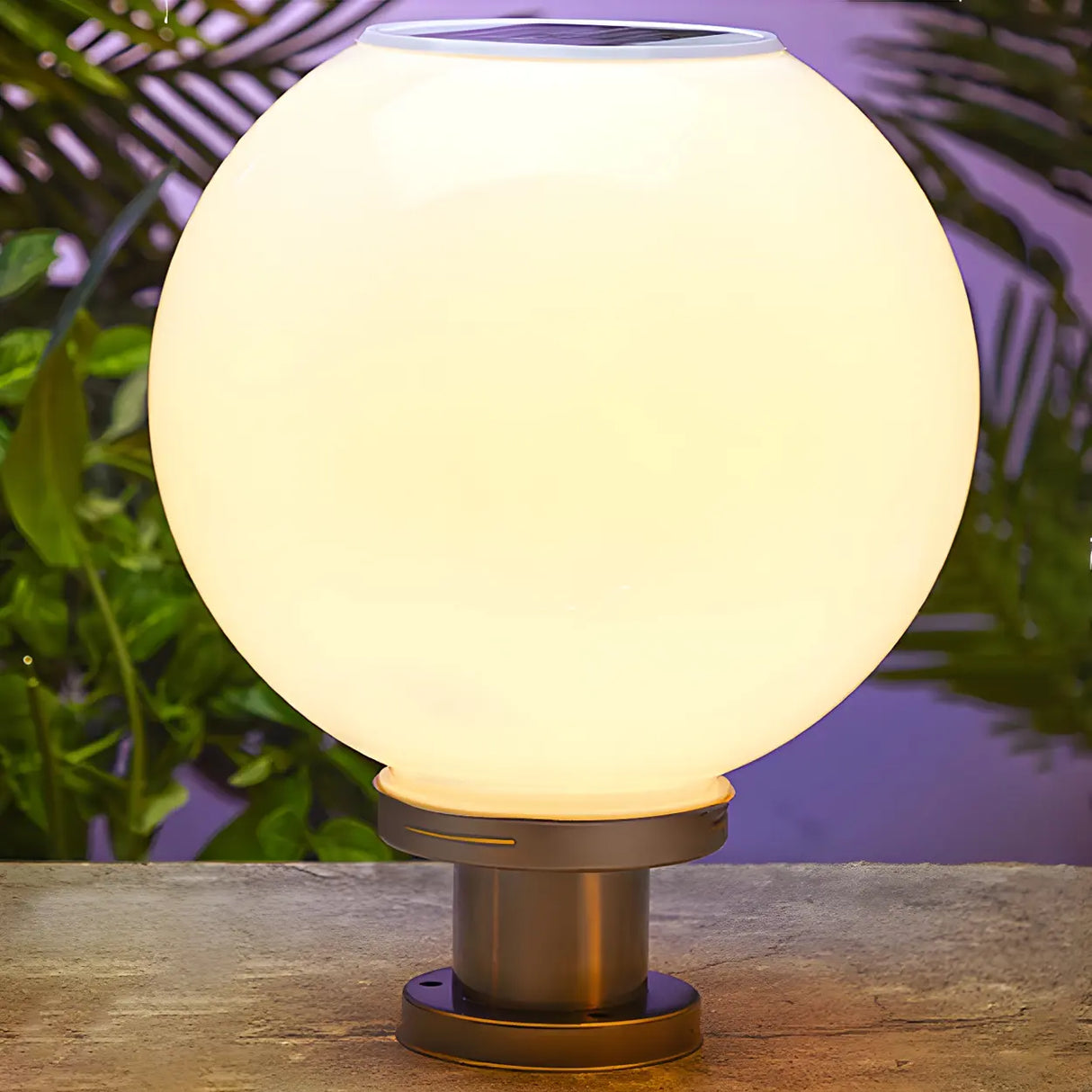 Nordic Metal Ball Shape Solar Pillar Outdoor Table Lamp Image - 9