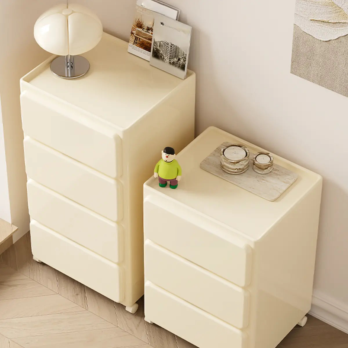 Off-White Acrylic Minimalist Multi-Size Storage Chest Image - 4