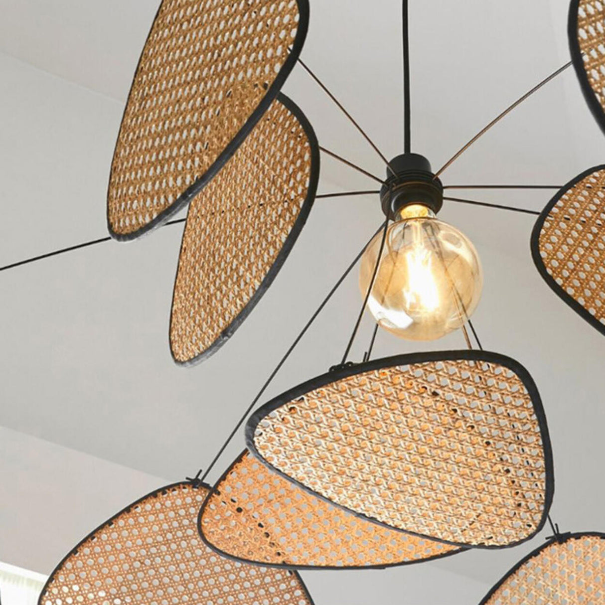 Oriental Artistic Wood Rattan Metal Petal Pendant Light  Image - 9