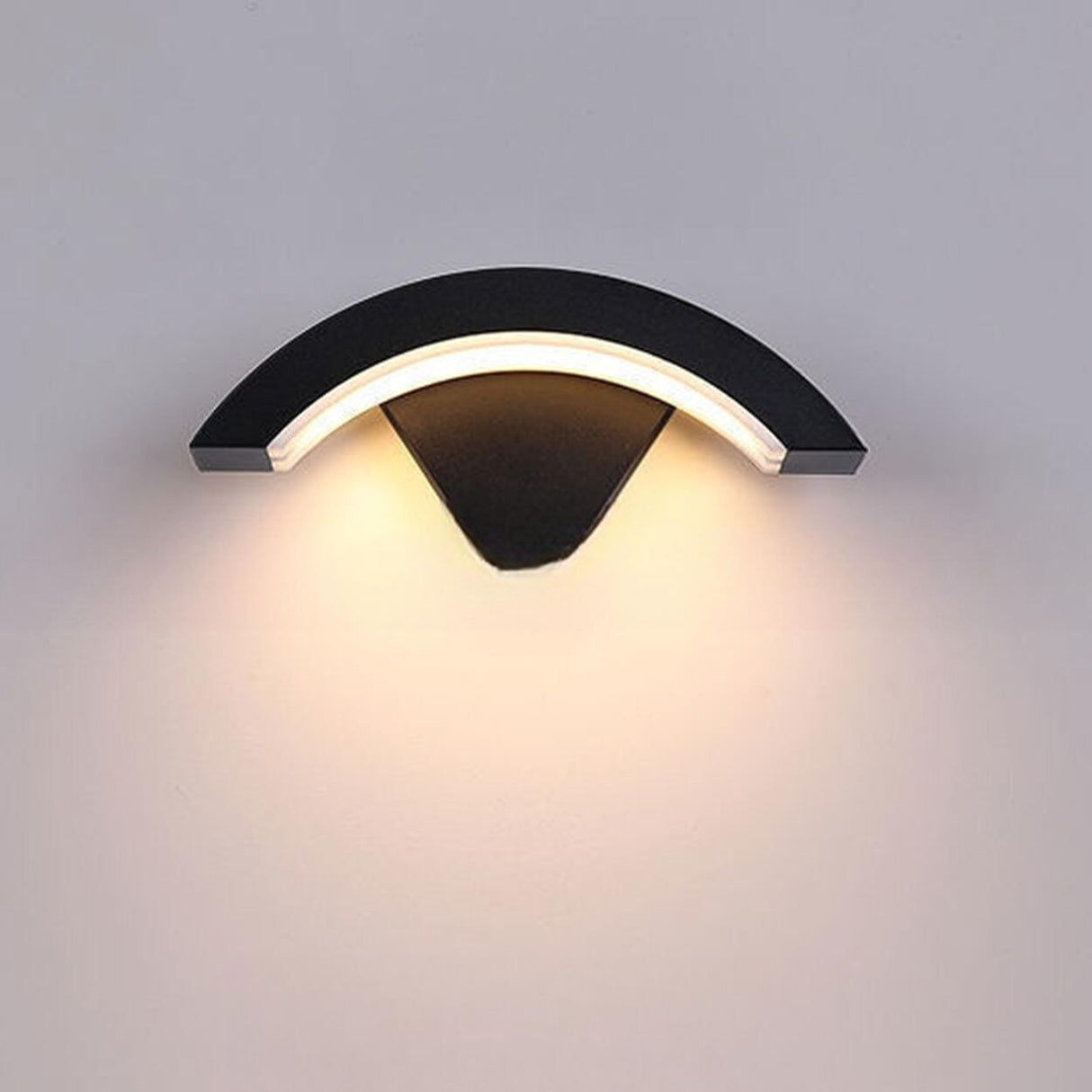 Outdoor Black Curved Arch Waterproof Wall Sconce Image - 10