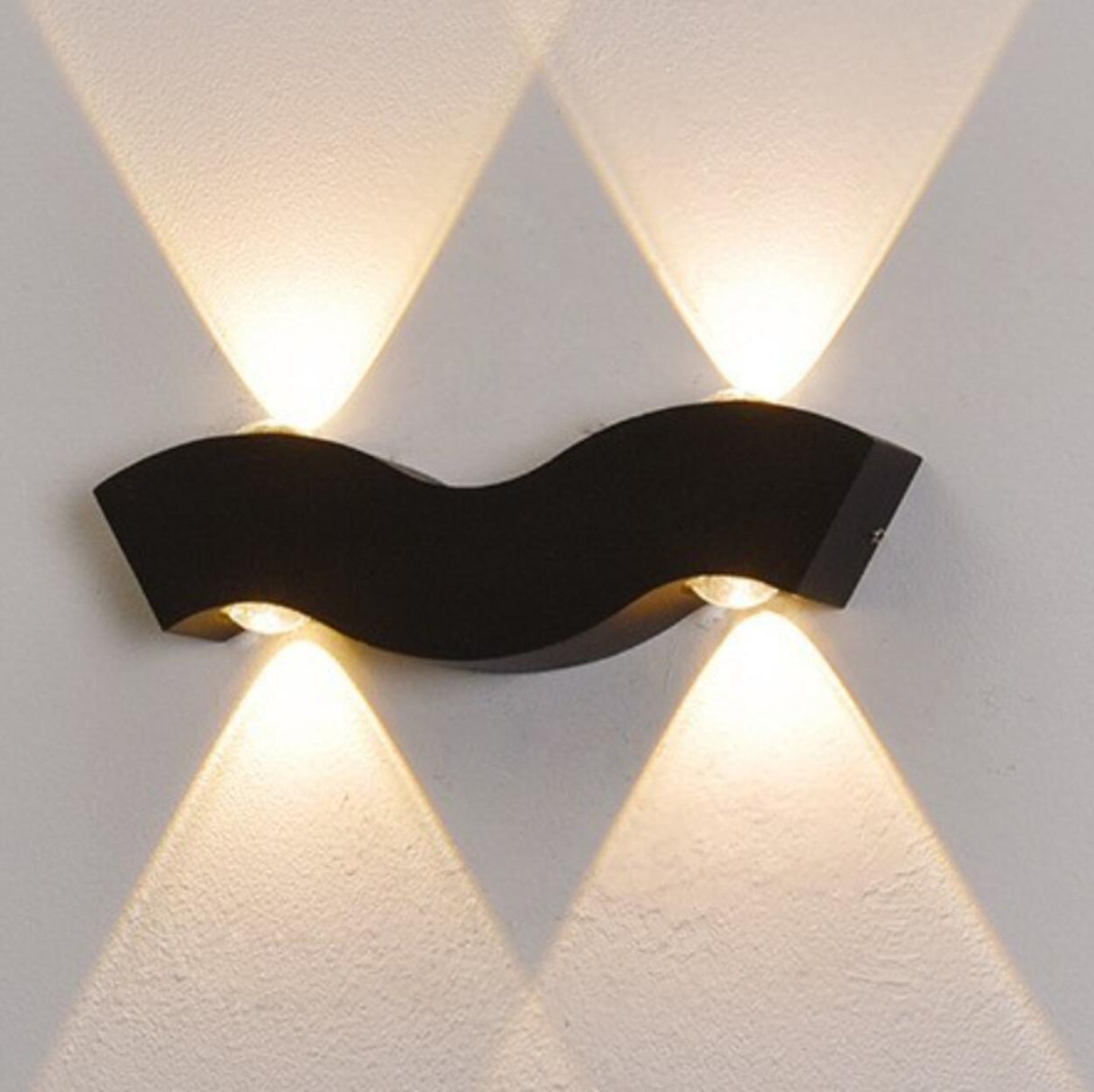 Outdoor Multi-Angle Light Black V-Shaped Wall Lamp Image - 5