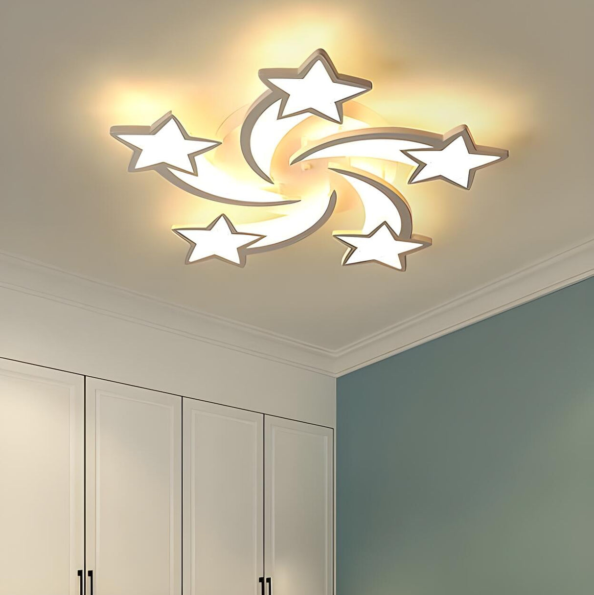 Playful Star-Shaped Dimmable LED Flush Mount Light Image - 2