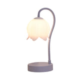 Plug-in Modern Metal Flower Shape Standard Table Lamp Image - 3