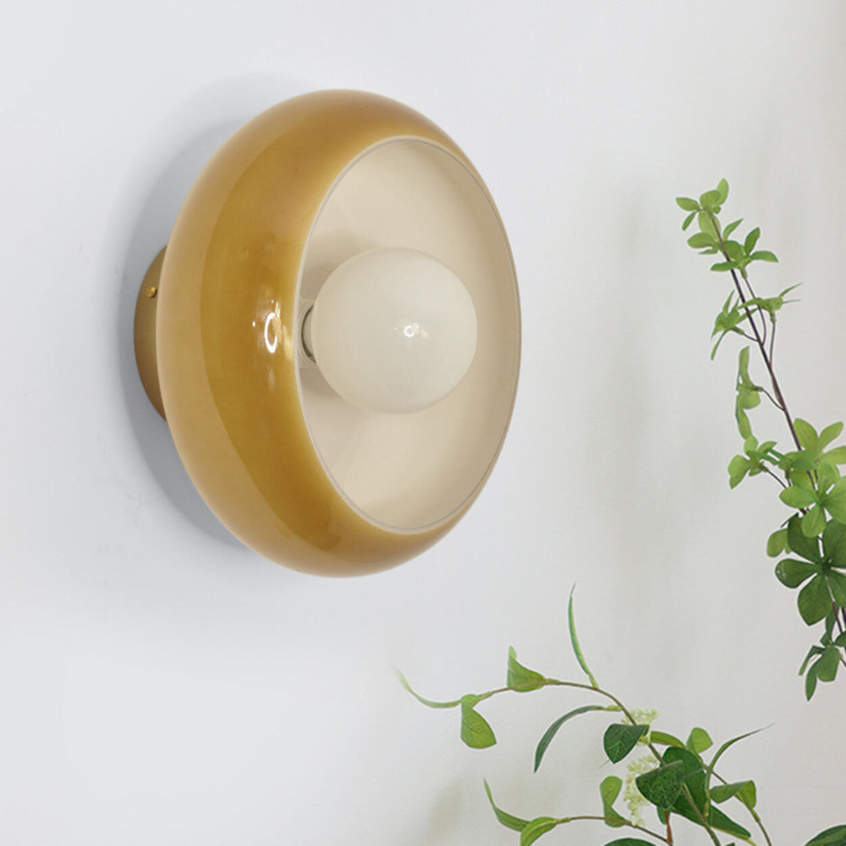 Retro Amber Round Glass Wall Sconce Light  Image - 3