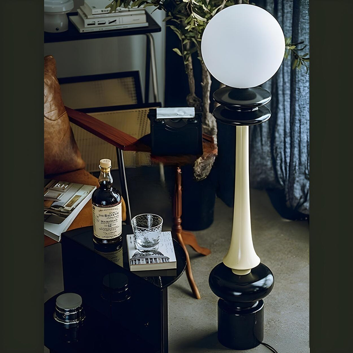 Retro Globe Artistic Black Living Room Floor Lamp Image - 5