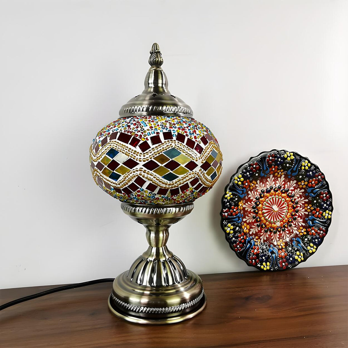 Retro Turkish Mosaic Globe Stained Glass Table Lamp Image - 4