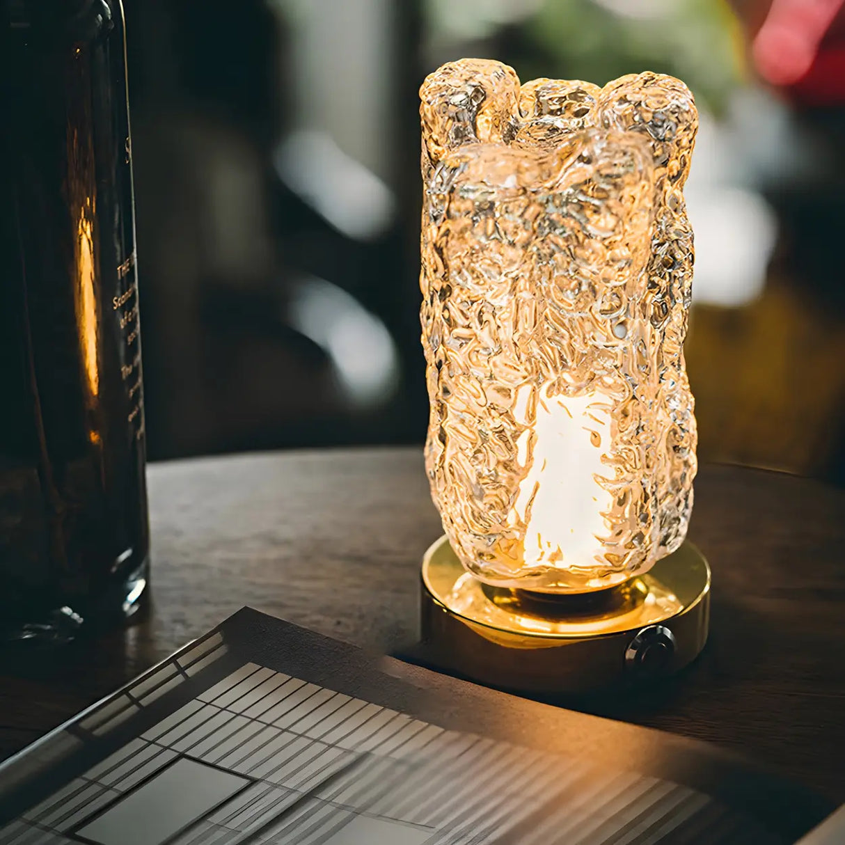 Rustic Glass Table Lamp for Cozy Ambiance Lighting Image - 12