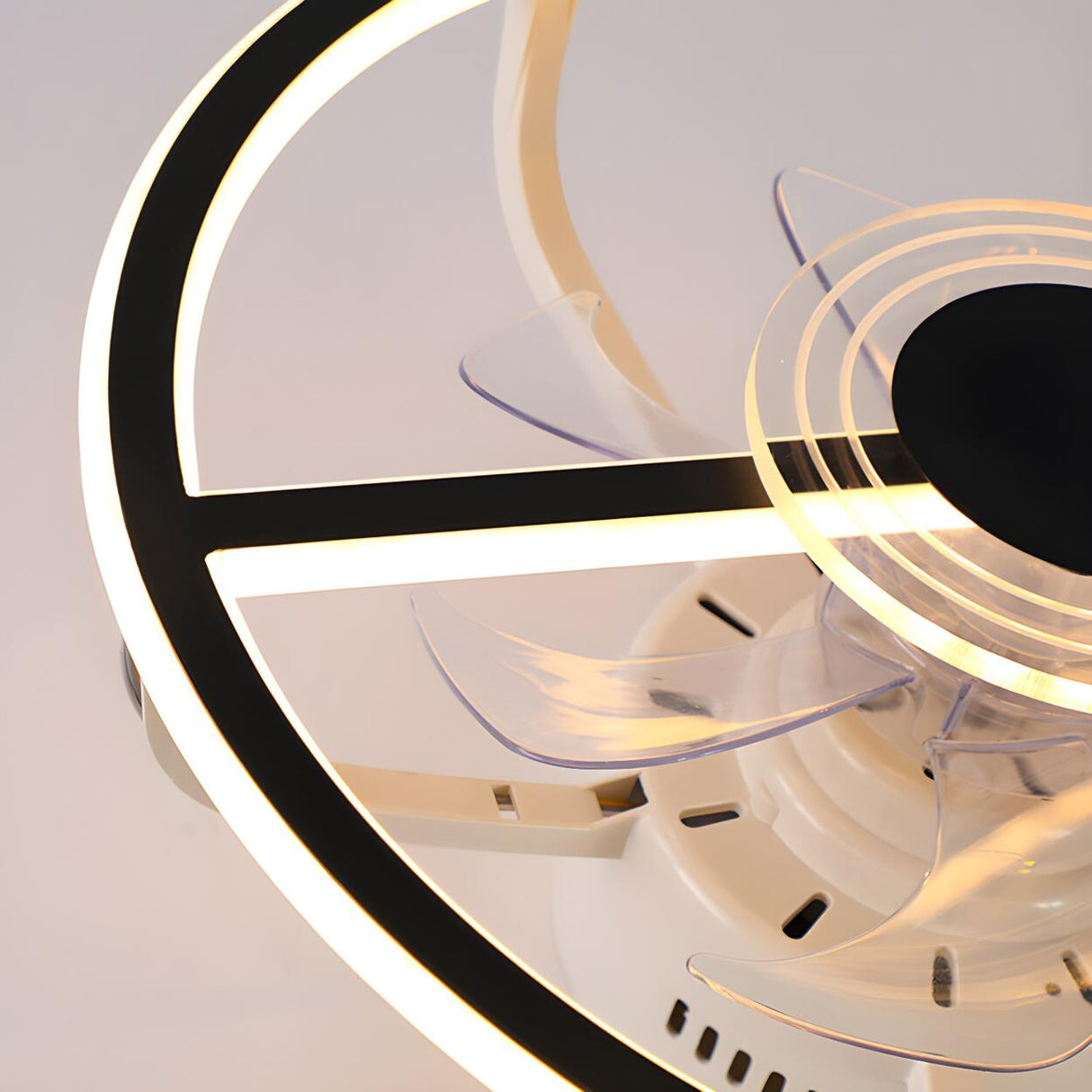 Simple 7 Blade Circular Modern Ceiling Fan with Light Image - 5