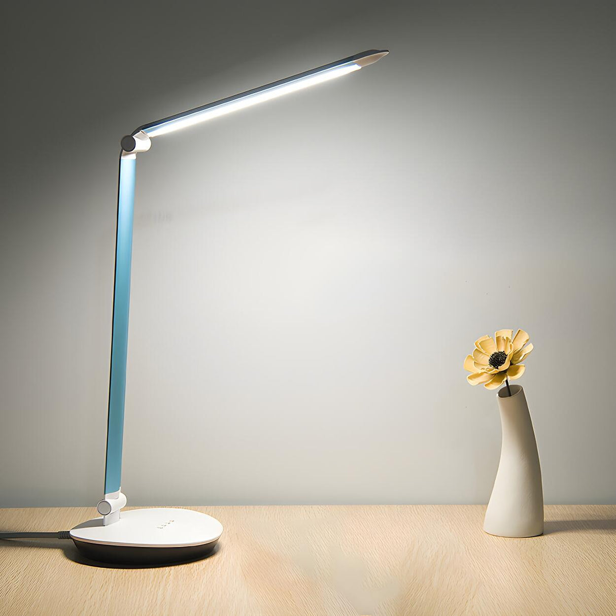 Simple Aluminum Linear LED Table Lamp with Touch Switch Image - 12