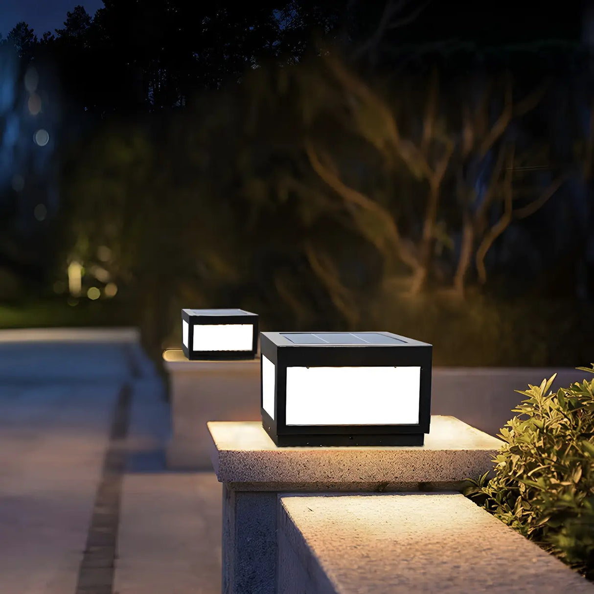 Simple Black Square Solar Outdoor Garden Post Light Image - 5