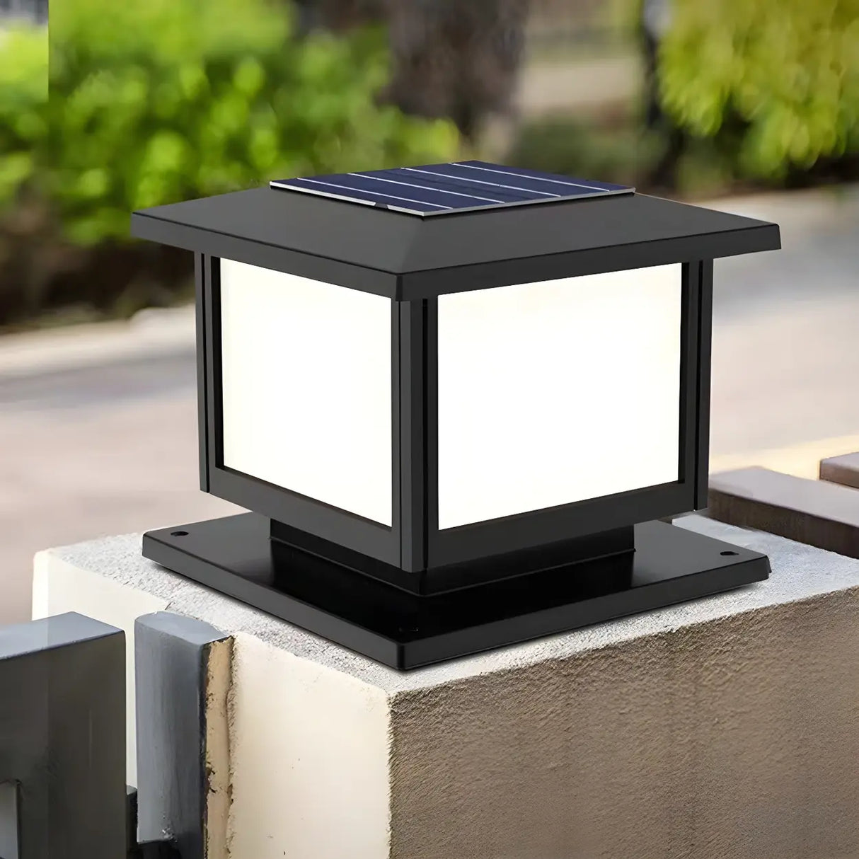 Simple Black Square Solar Outdoor Post Table Lamp Image - 3