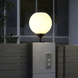 Simple Glass Globe Solar Outdoor Fence Post Light Image - 12