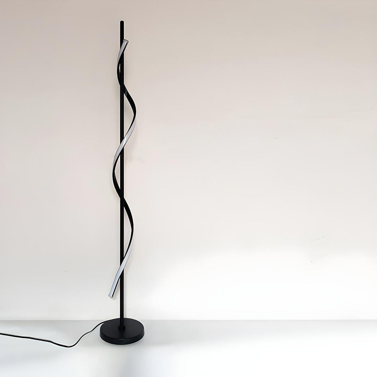 Simple LED Twist Black Metal Modern Floor Lamp Image - 8