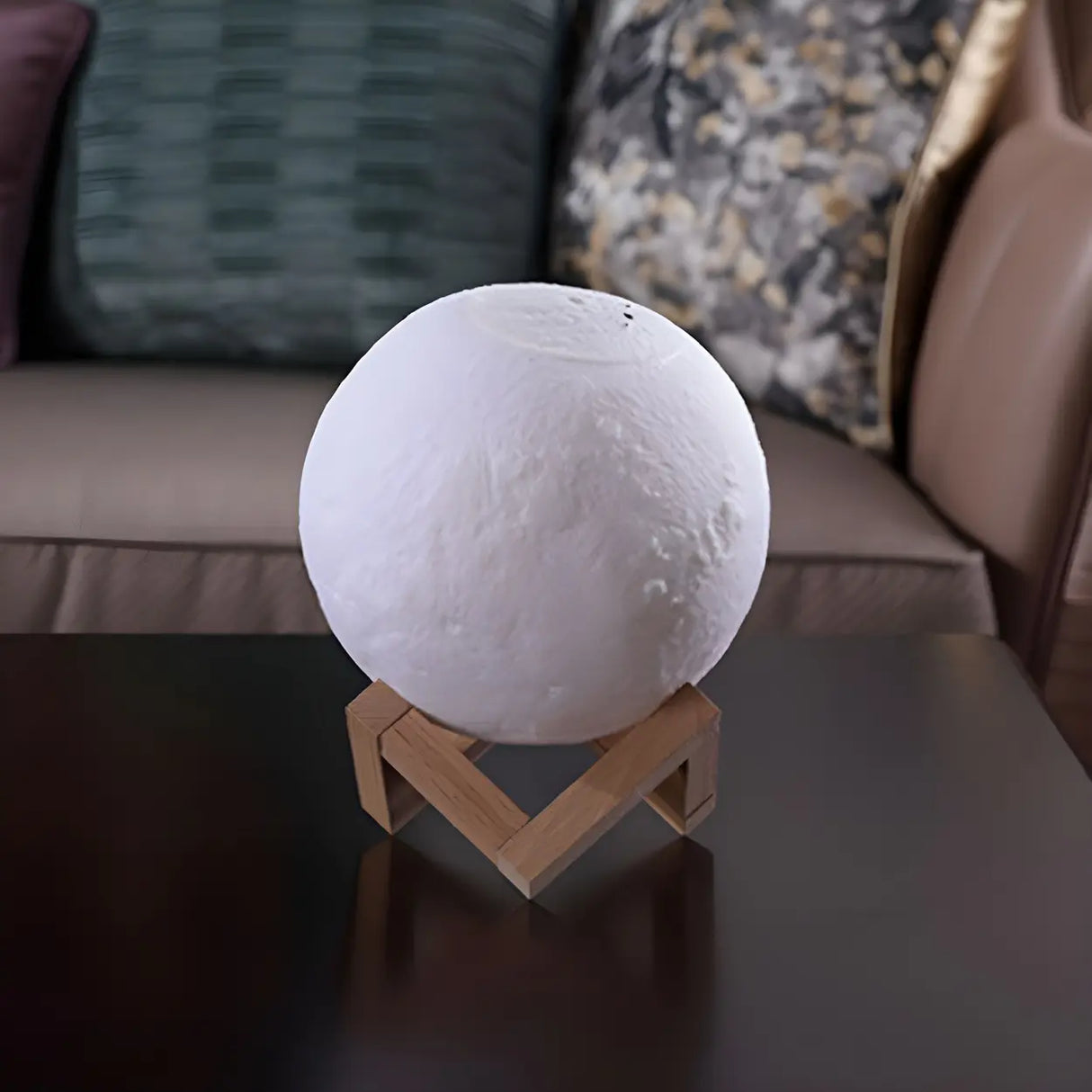 Simple Moon White Ceramic Table Lamp with Humidifier Image - 3