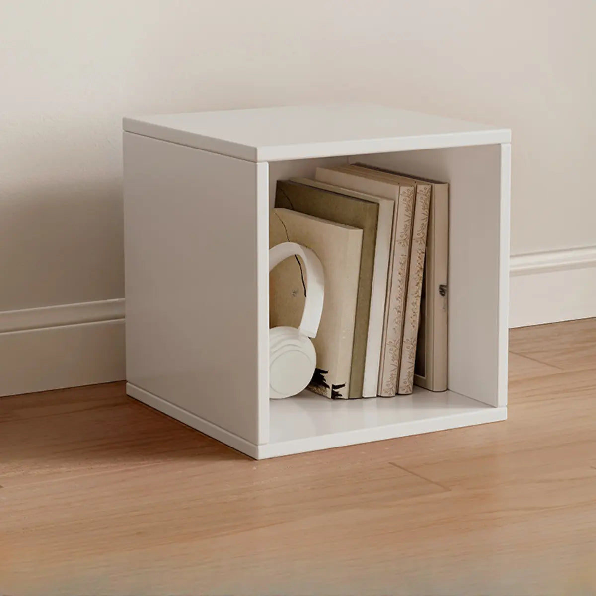 Simple Natural Finish Modular Wooden Cube Bookcase Image - 14