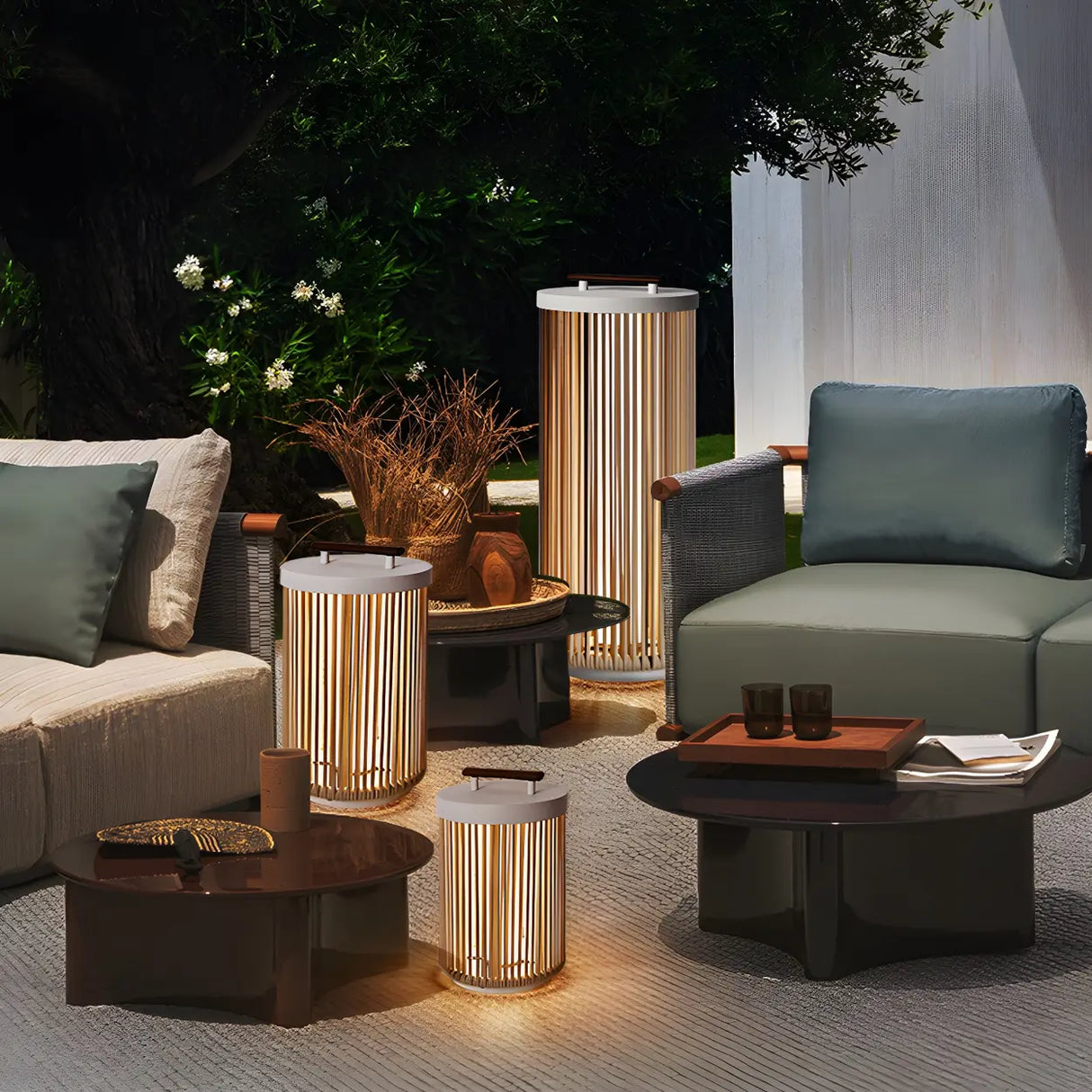 Simple Portable Bamboo Cylindrical Outdoor Table Lamp Image - 11