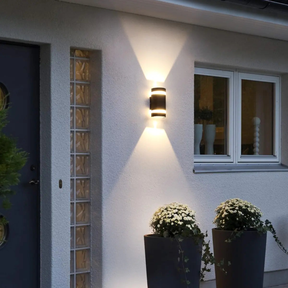 Simple Rectangle Black Glass Outdoor Wall Light 2 Bulbs Image - 4