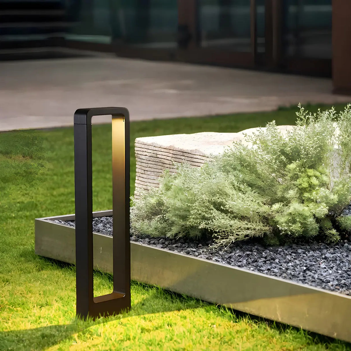 Simple Rectangular Frame Metal Outdoor Pathway Lamp Image - 3