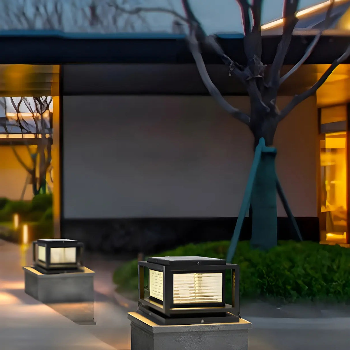 Simple Rectangular Metal Outdoor Post Light Black Image - 4