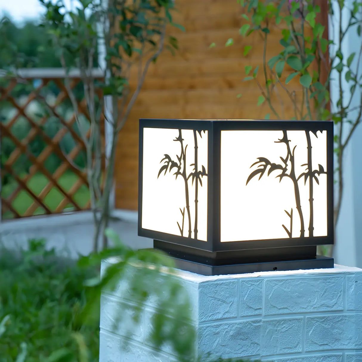 Simple Solar Bamboo Pattern Square Outdoor Garden Lamp Image - 11