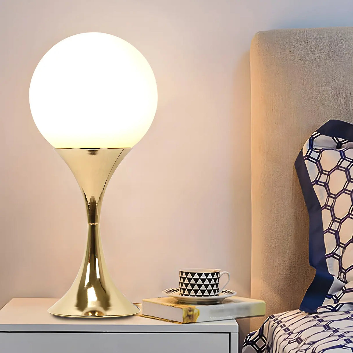 Simple Spherical Glass Nightstand Gold Base Table Lamp Image - 3