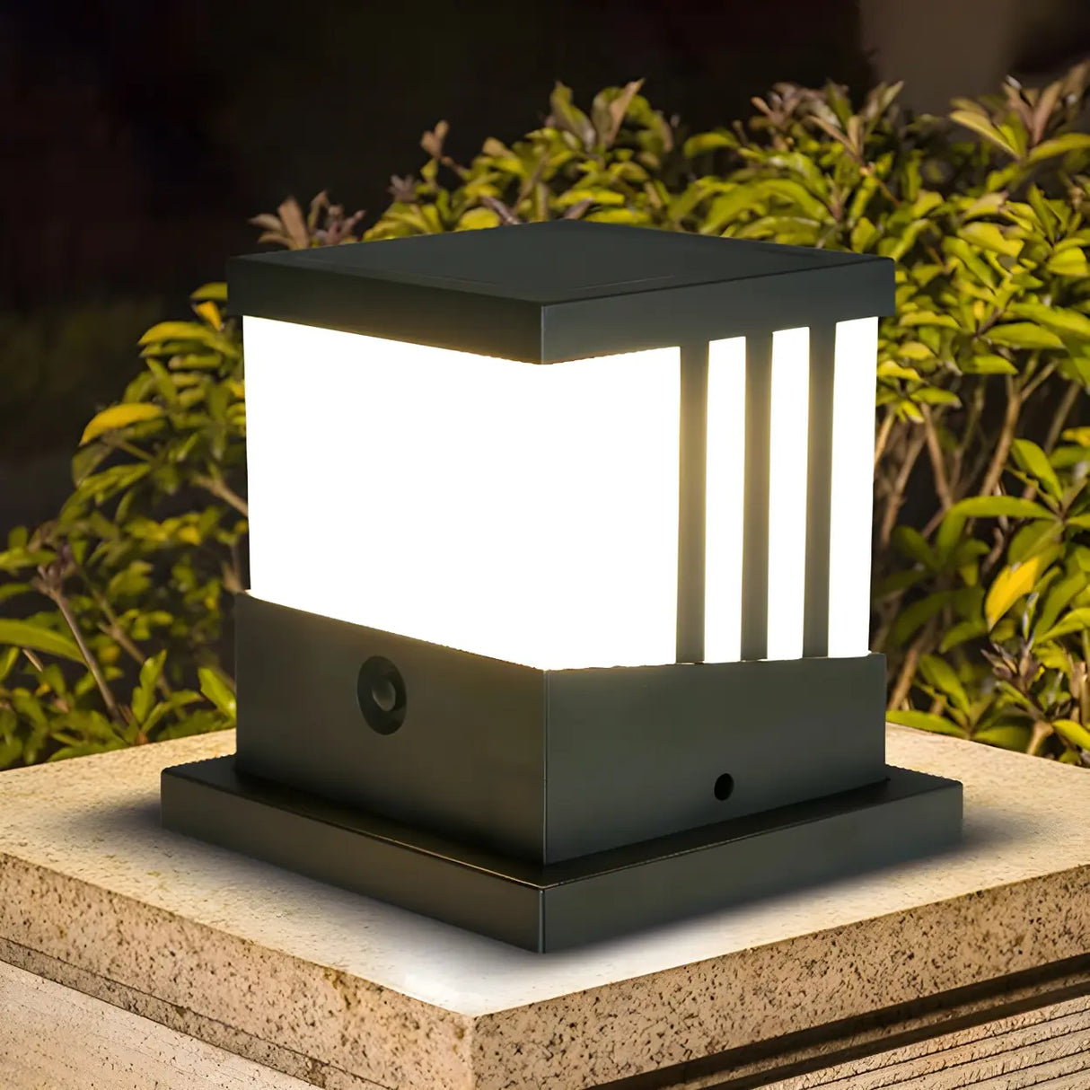 Simple Square Strip Decorative Metal Outdoor Post Lamp Image - 12