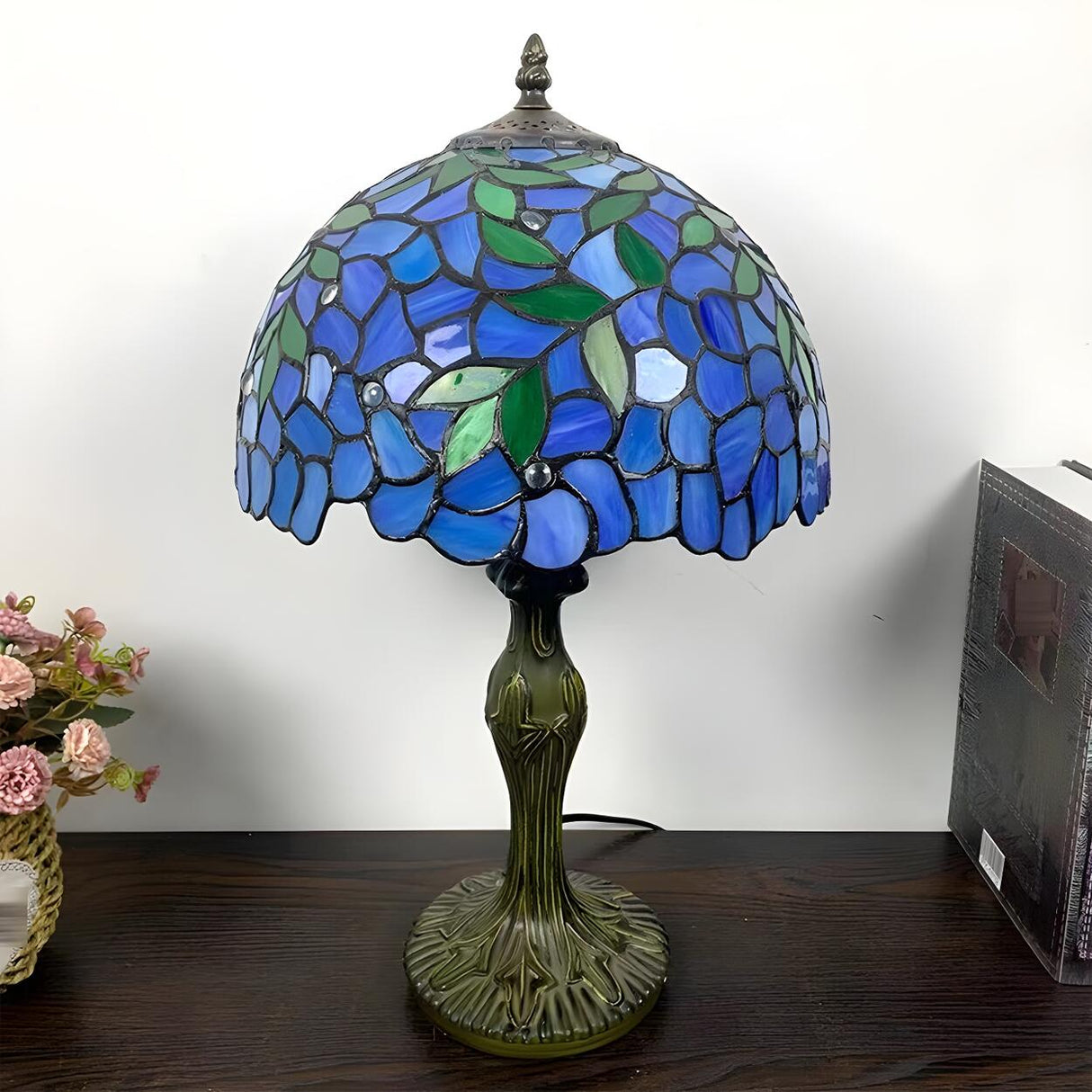 Simple Tiffany Style Dome Stained Glass Table Lamp Image - 4