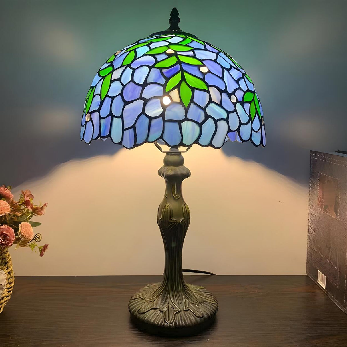 Simple Tiffany Style Dome Stained Glass Table Lamp Image - 5