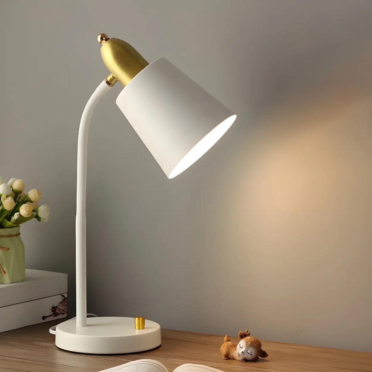 Simple Yellow Cone Adjustable Metal Study Table Lamp Image - 7