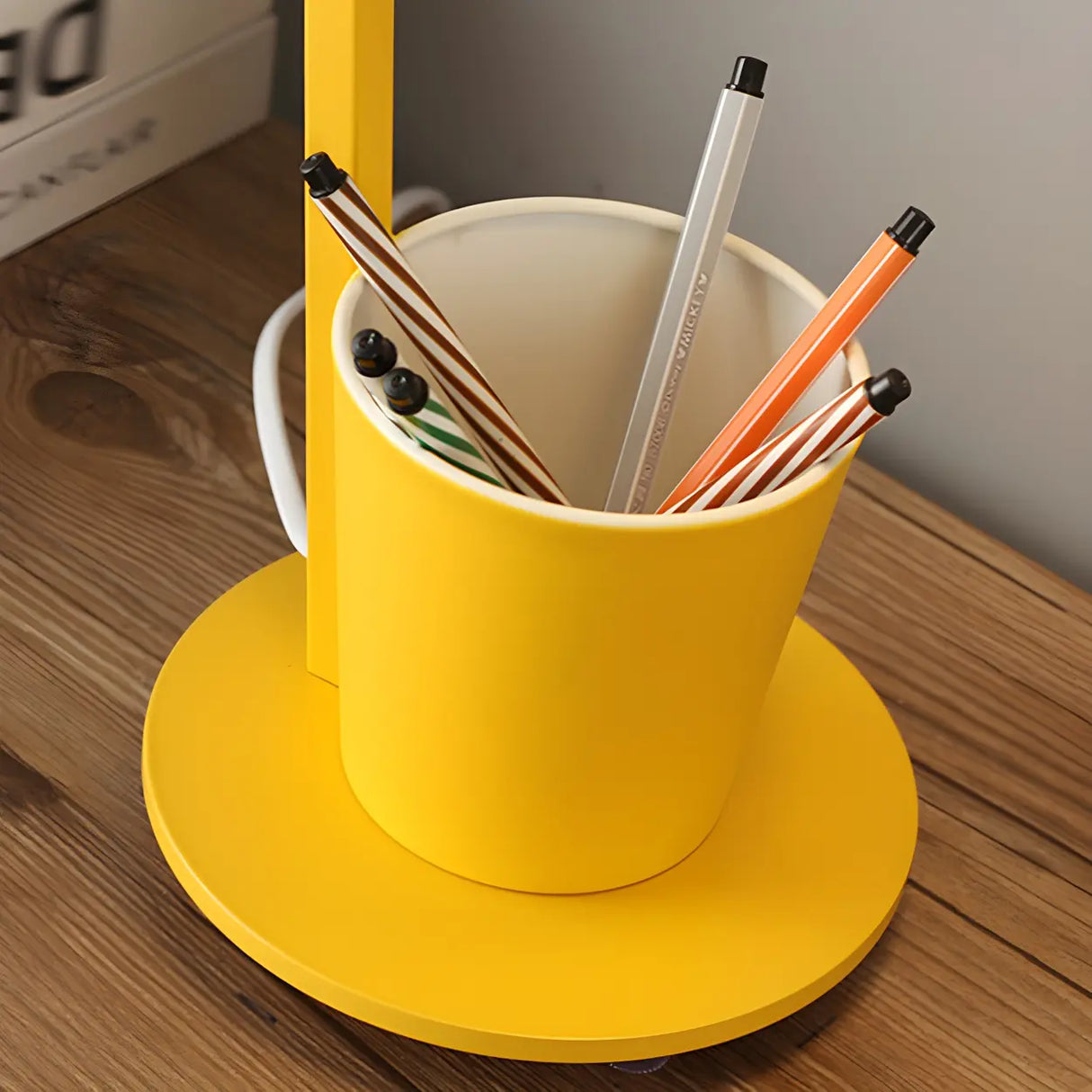 Simple Yellow Metal Adjustable Table Lamp with Pen Holder Image - 13