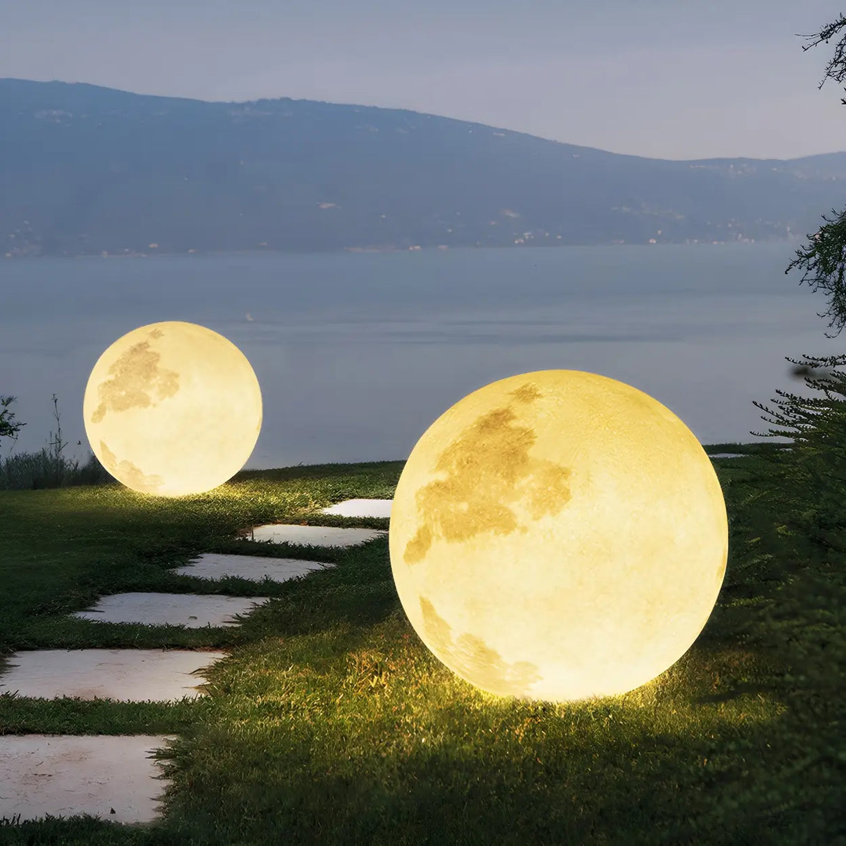 Simple Yellow Moon Metal Pillar Outdoor Table Lamp Image - 11