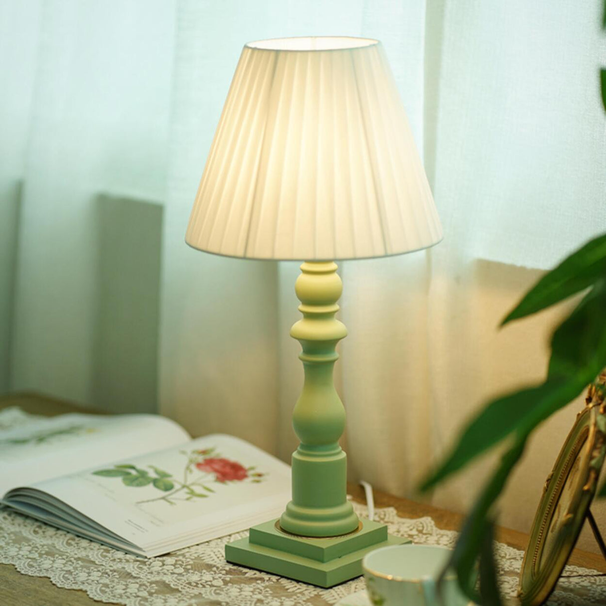 Simplistic Classical Fabric Lampshade Wooden Table Lamp Image - 5