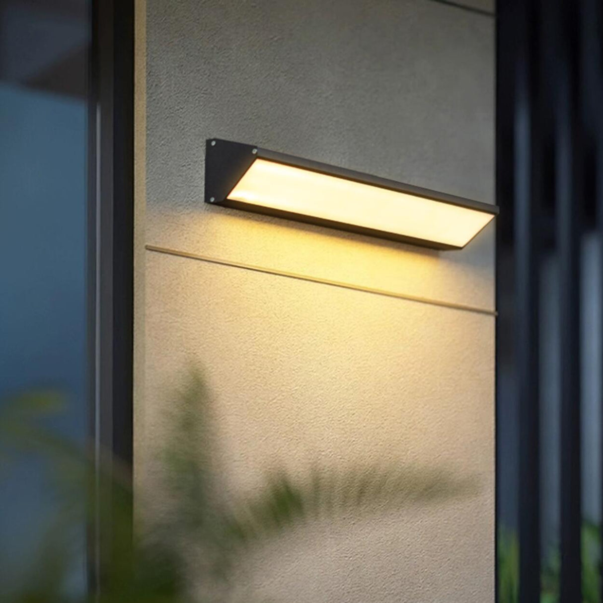 Sleek Black Geometric Outdoor Wide Beam Wall Light Image - 1