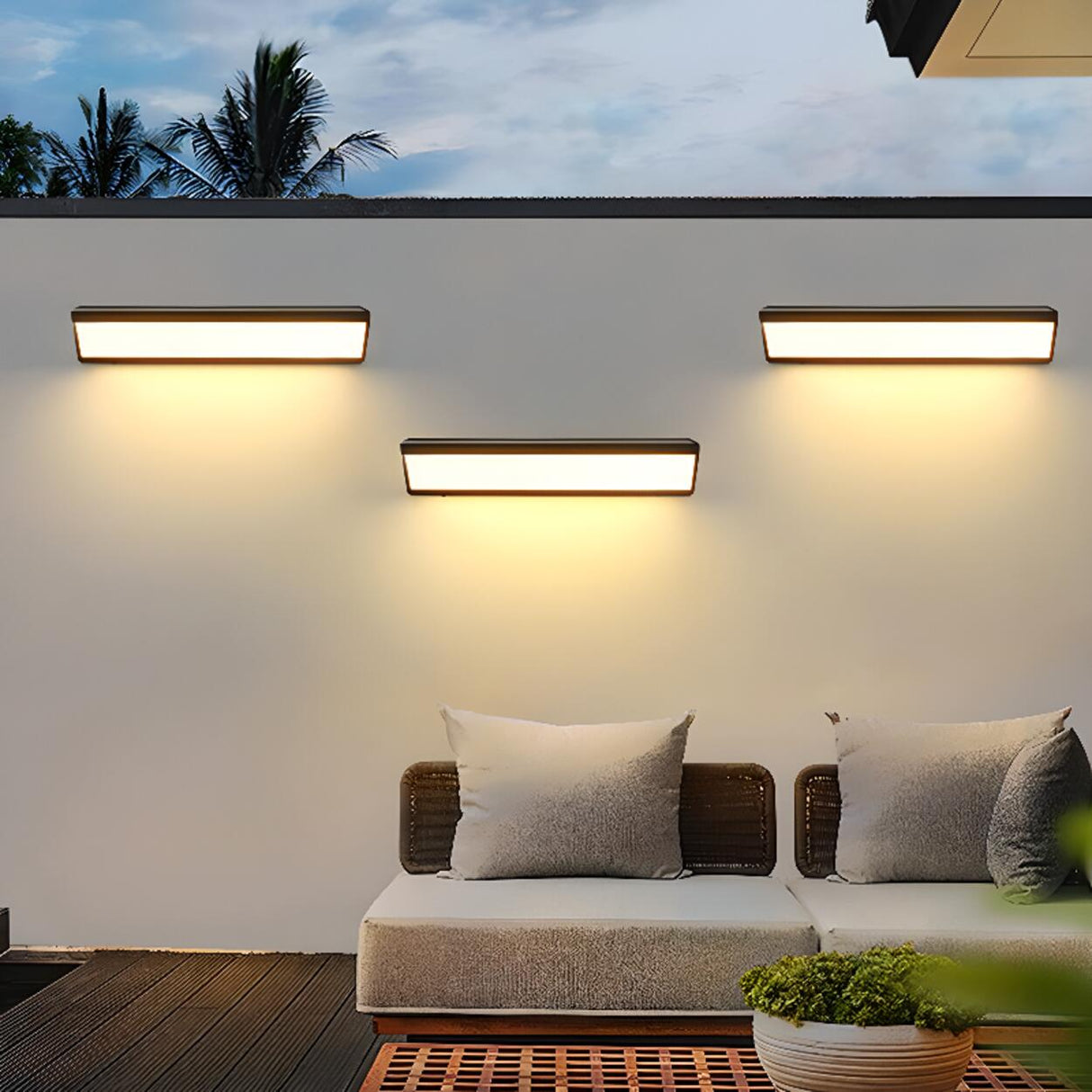 Sleek Black Geometric Outdoor Wide Beam Wall Light Image - 6