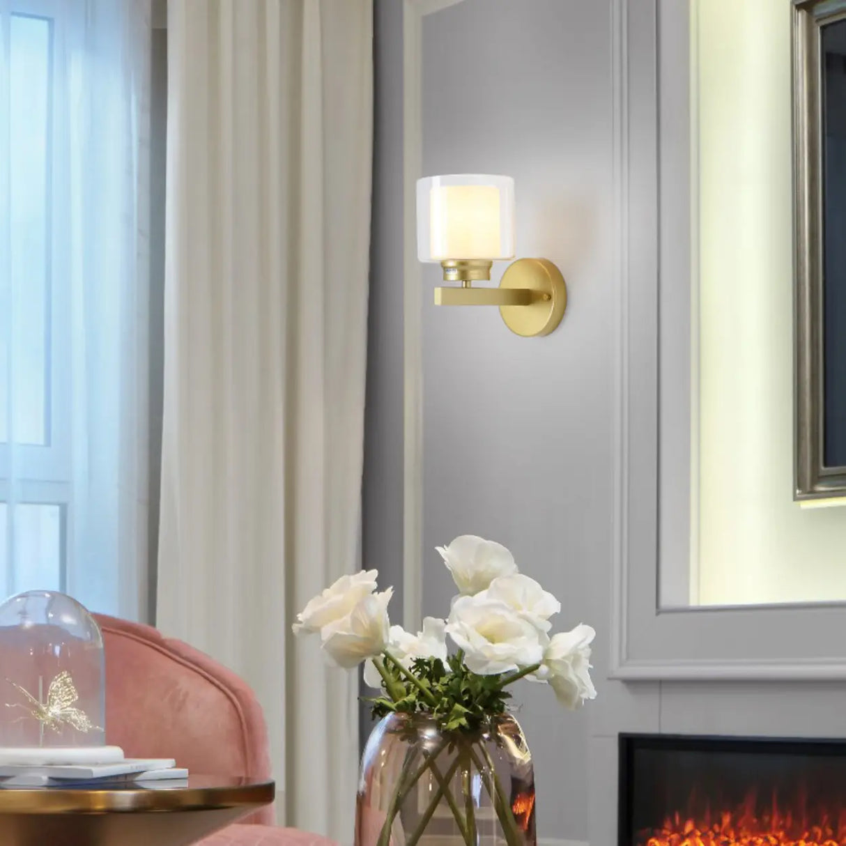 Sleek Gold Cylindrical Wall Sconce Lights Image - 4