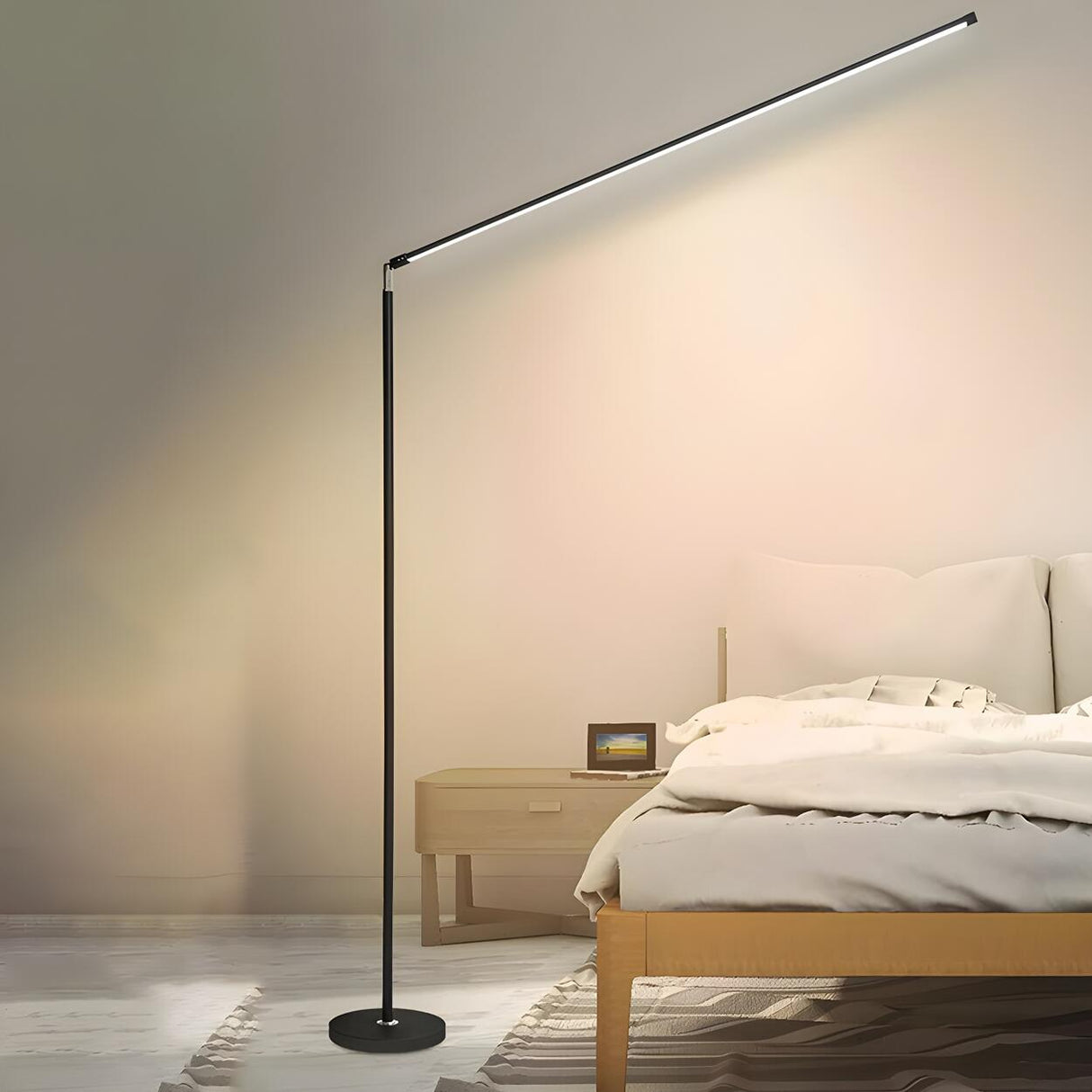 Sleek Minimalist Black Linear Metal LED Floor Lamp Image - 15