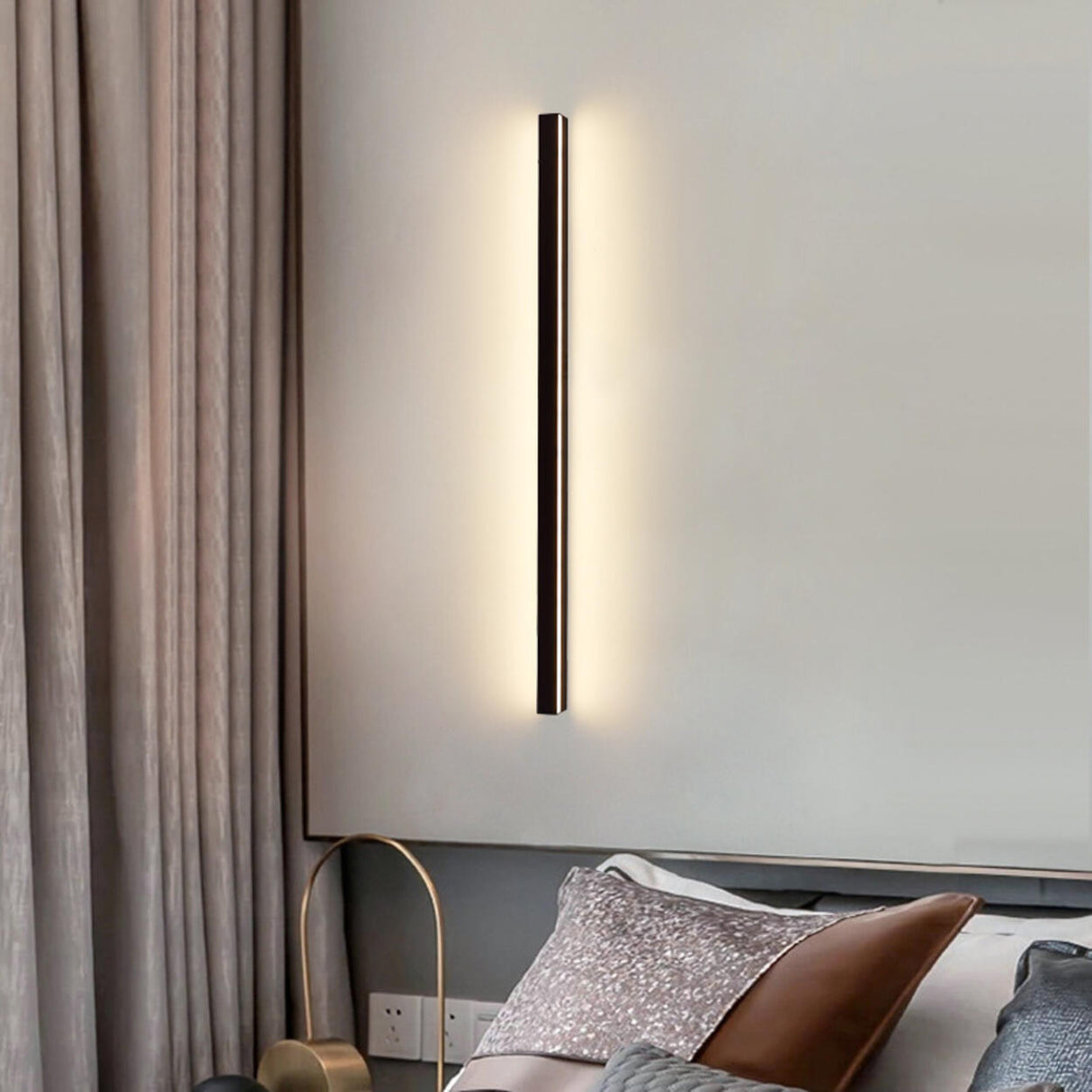 Sleek Modern Black Linear Bedroom Sconce Light Fixture Image - 3