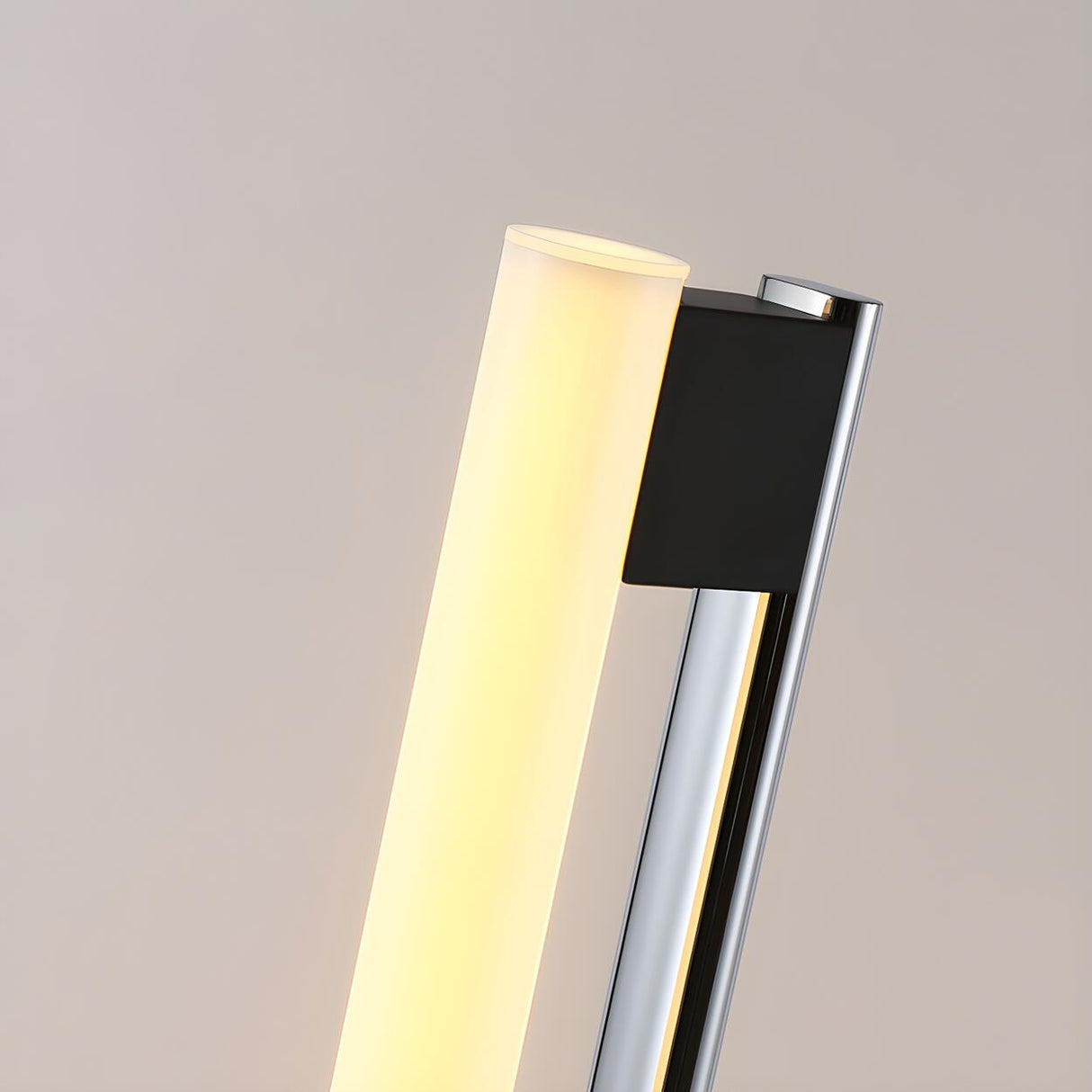 Sleek Modern Sliver Vertical LED Metal Floor Lamp Image - 5