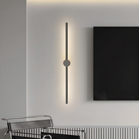 Sleek Vertical Linear Wall Light Fixtures Image - 2