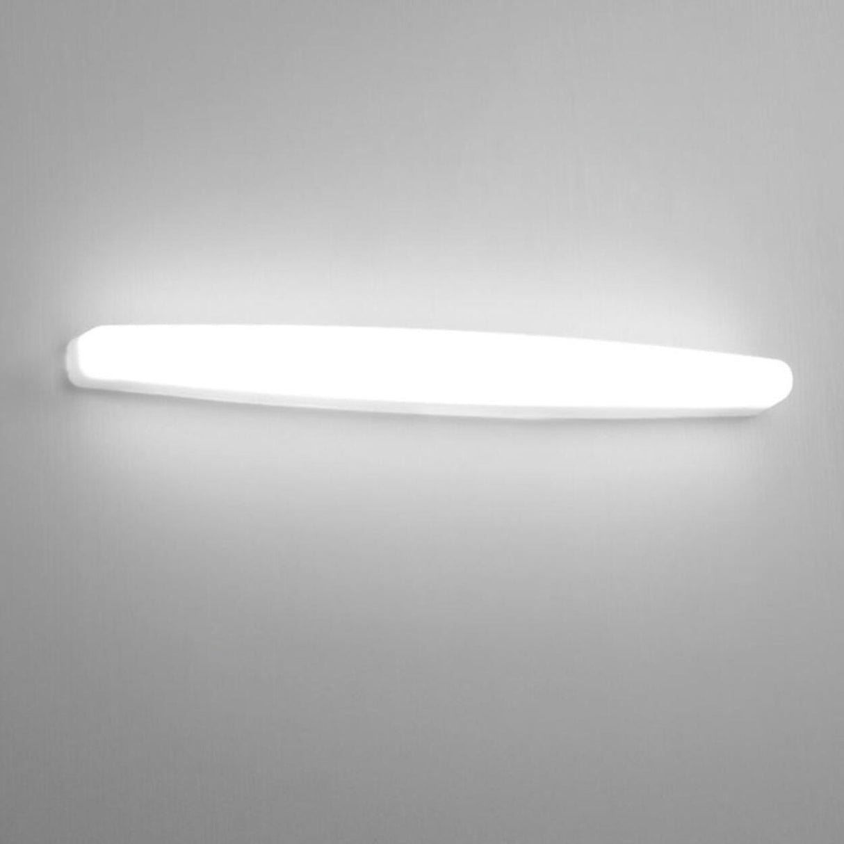 Sleek White Linear LED Bathroom Vanity Wall Light  Image - 6