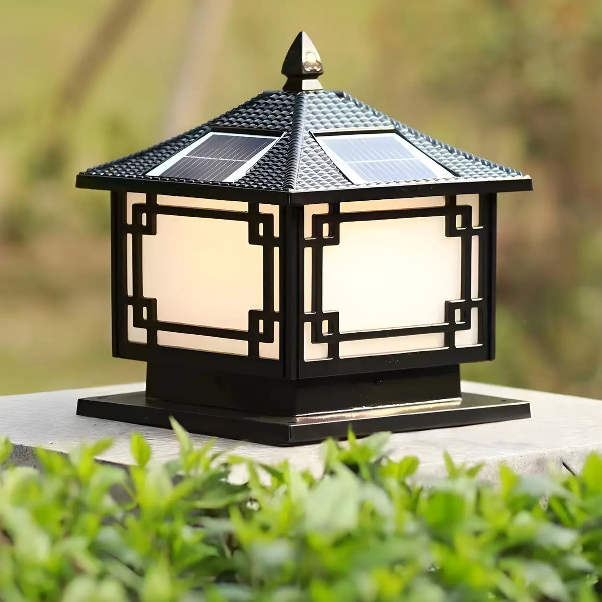 Solar Chinese Style Square Metal Outdoor Lantern Lamp Image - 1